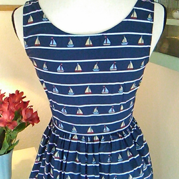 Sugarhill Boutique Sailboat Button Front Dress - Picture 7 of 10